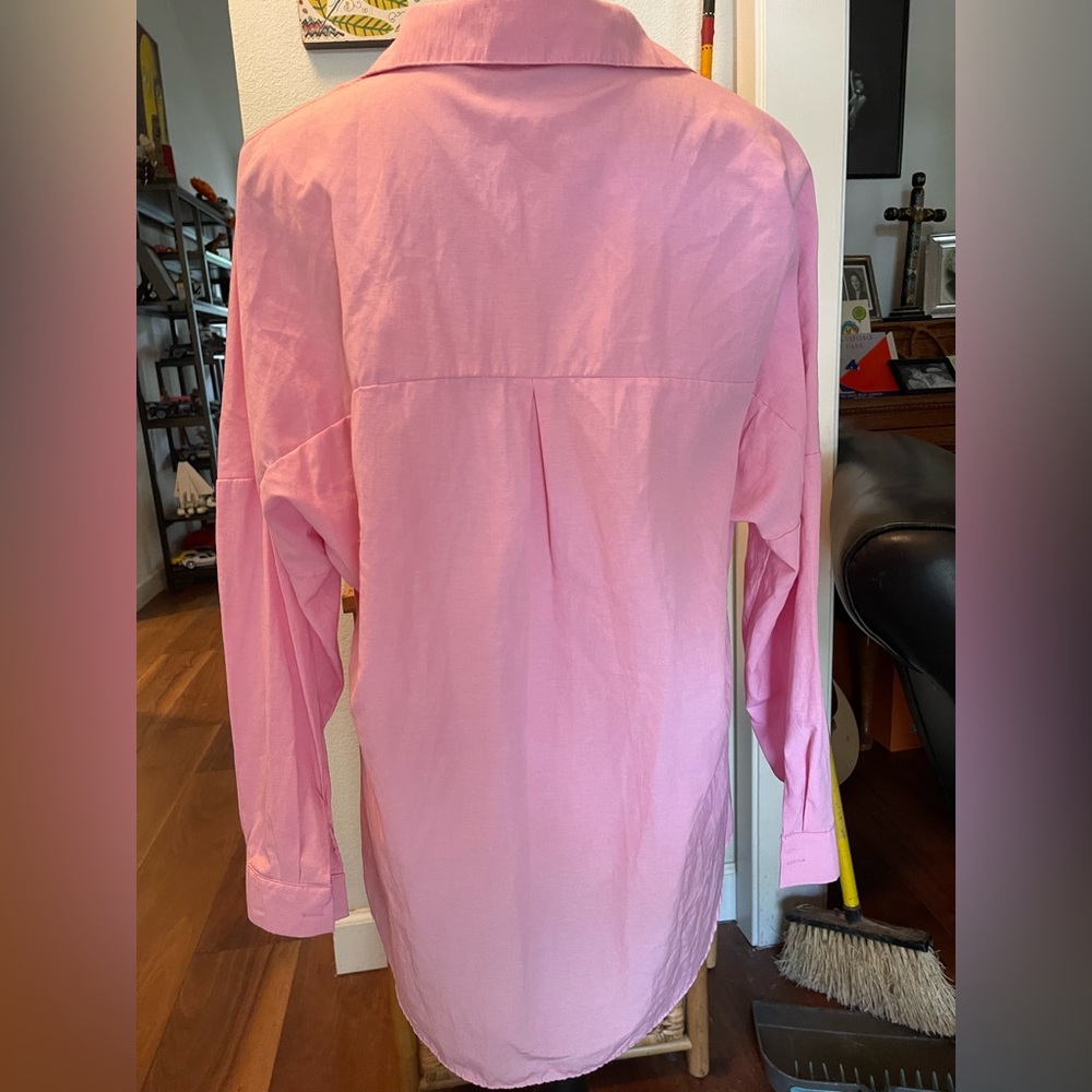Pink blouse - Picture 2 of 5